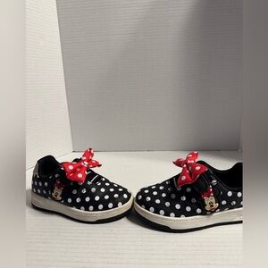 Disney Minnie Mouse Sneakers/ toddler girls size 8